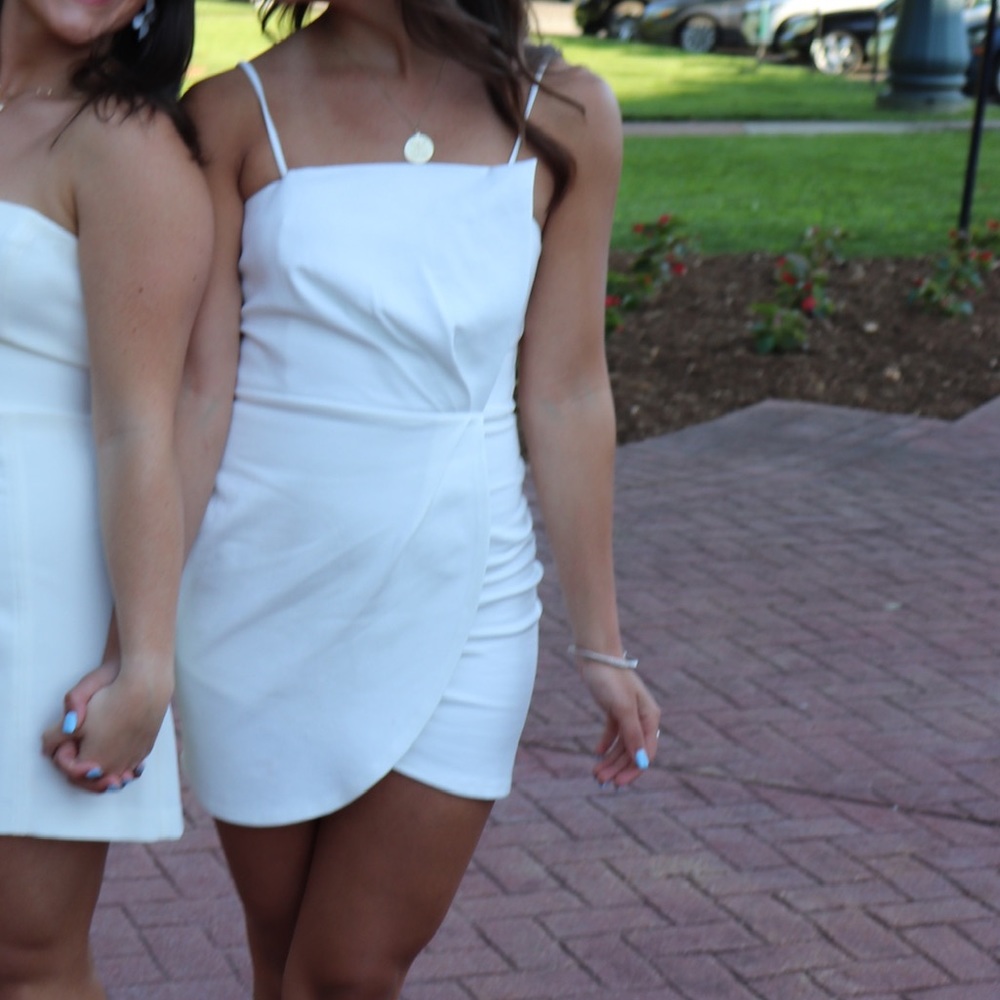 White Lulu’s Cocktail Dress